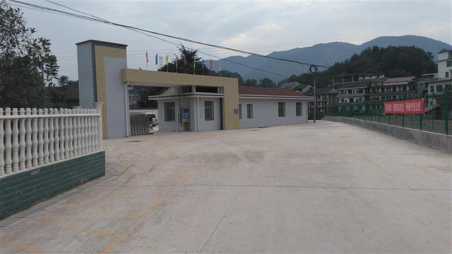 湖南省张家界市慈利县杨柳铺乡中心完小
