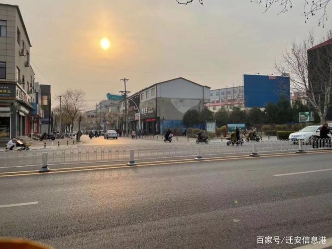 【市民关注】迁安金龙街与燕山大路路口将建设过街天桥?