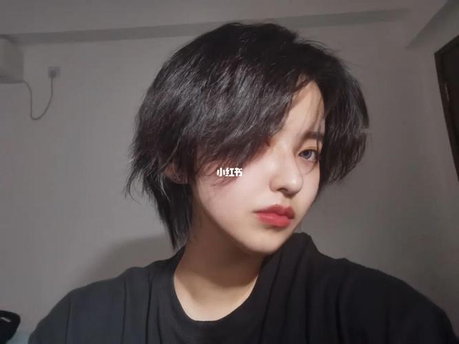 想剪鲻鱼头的姐妹们看过来_鲻鱼头_博主_短发_时尚