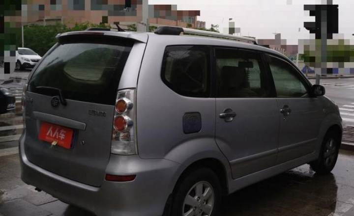 一汽-森雅m80 2009款 1.5l 自动7座豪华型