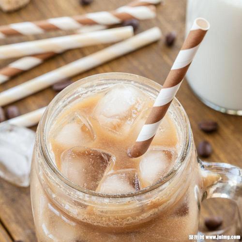 冰块咖啡冰激凌