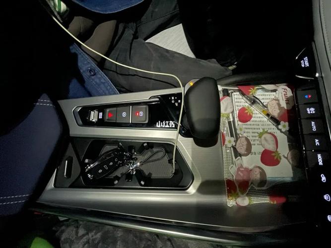 你们想看的吉利星瑞内饰来啦07_699文化创意园攻略