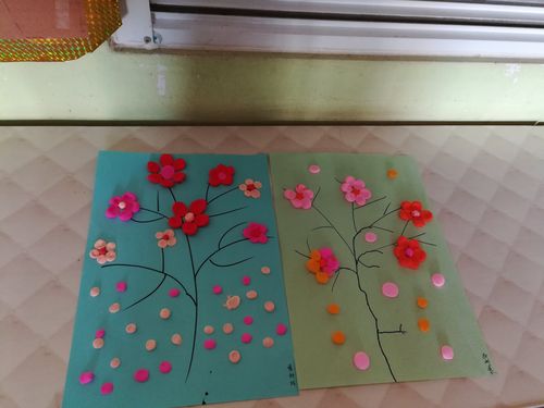 大一班"寻找花的宝贝"手工作业