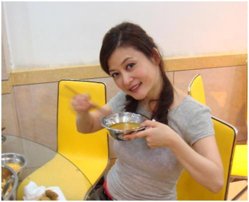 歌手朱晓琳:15岁靠一首歌爆红,隐退经商,失败后至今仍