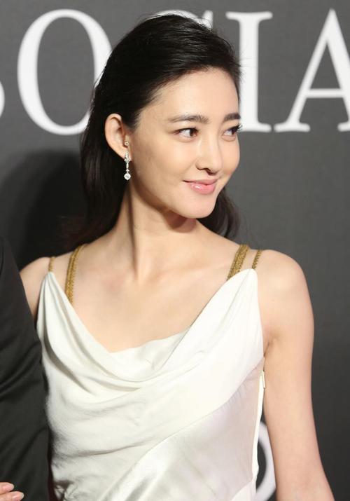 2014年9月6日,上海,2014gq年度人物盛典红毯.王丽坤