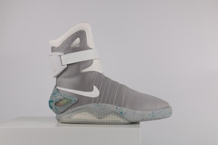 耐克nikeairmag