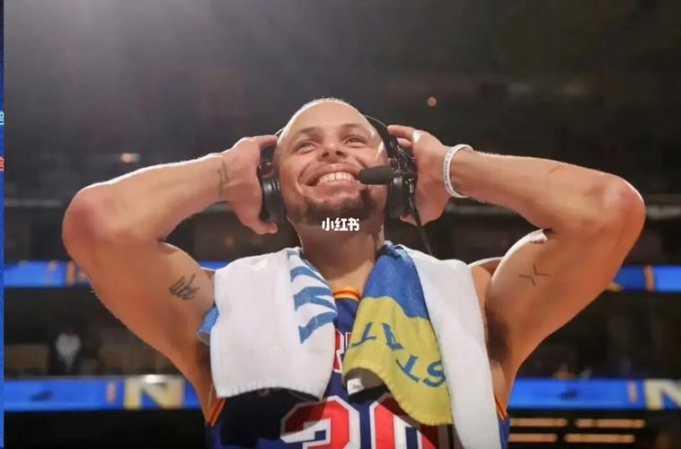 头像!库里历史三分王!