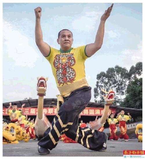 世界狮王叶仲铭要培养雄狮少年