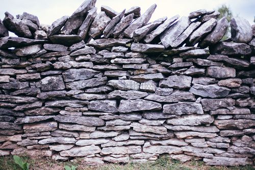 图片 照片 建筑空间 石块堆叠的墙.jpg