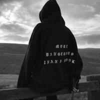 微信头像背影凄凉黑白 男女黑白伤感一个人背影头像【点击鼠标右键