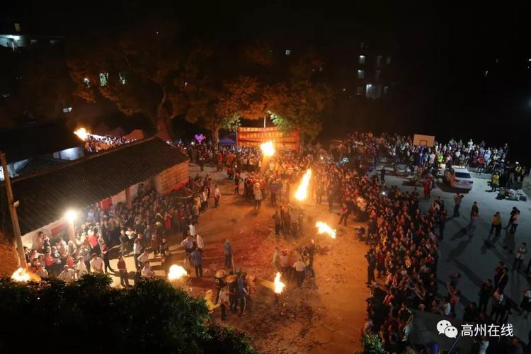 高州长坡旺利村火把节