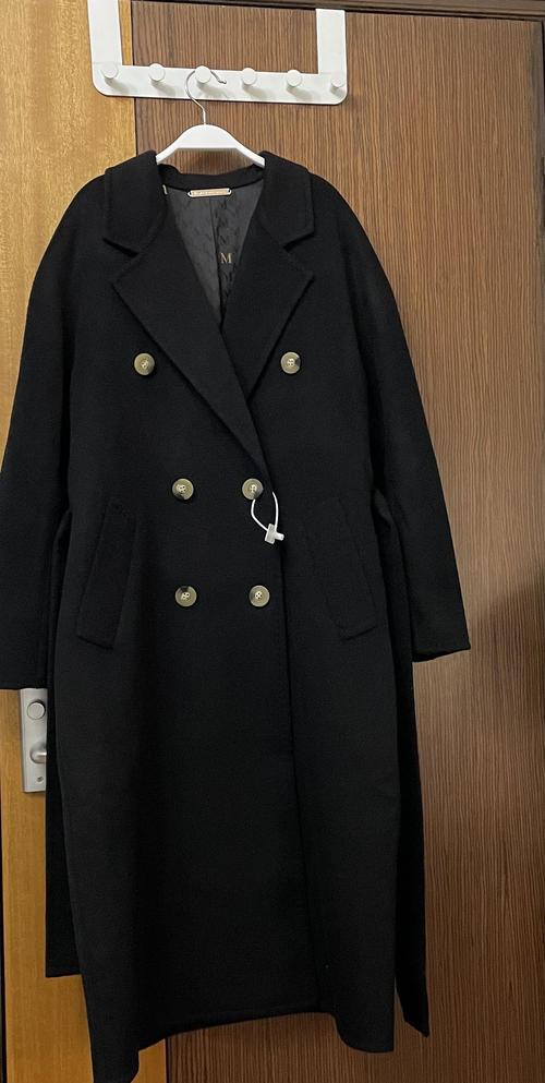 大连东越仿101801大衣