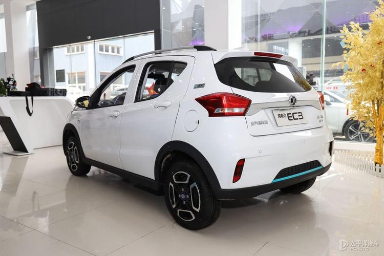 568万享终身质保到店实拍北汽新能源ec3