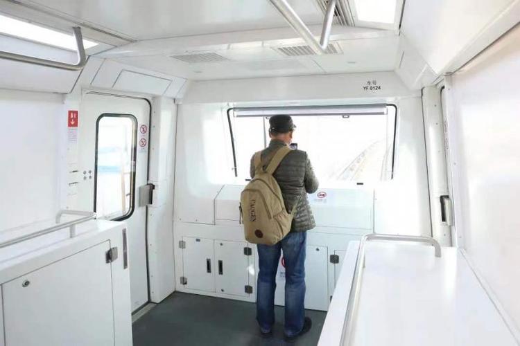 北京地铁燕房线所有列车取消驾驶室