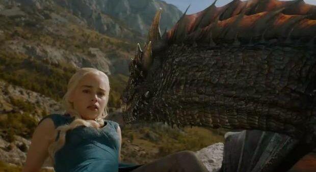 权利的游戏龙母结局 三条巨龙脱离终究脱离掌控