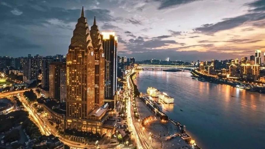 重庆南滨路地标建筑——喜来登大酒店拍卖在即 起拍价