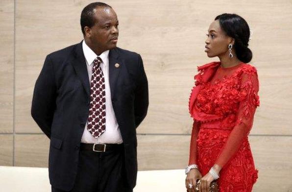 非洲斯威士兰国王百姓穷得叮当响他却坐拥20多亿财富沉迷选妃