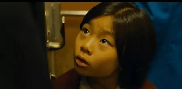 《釜山行》 "大叔"们的人性vs丧尸性