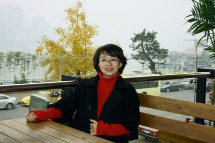 余虹教授
