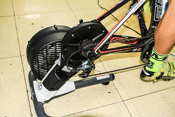 轰炸机 lemond revolution骑行台