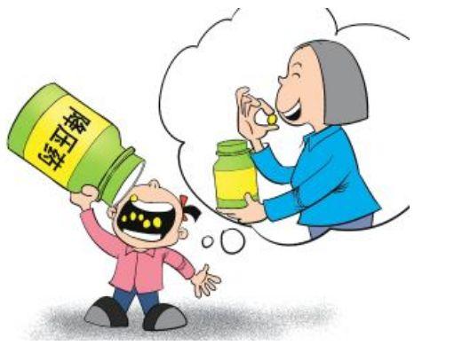 男人每天吃"降压药",可能会有3个"意外"变化,早看早