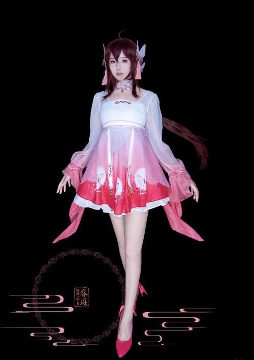cosplay:洛天依镜花水月