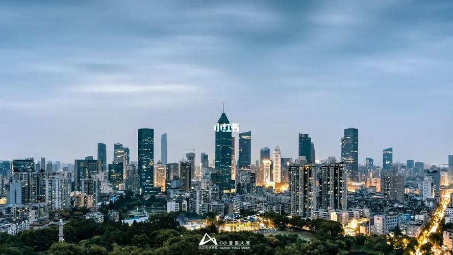 武汉城市风光_武汉机位打卡_景点_武汉大学攻略_出行