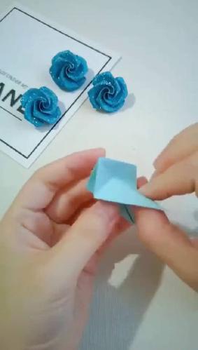 简单好看的玫瑰花折法