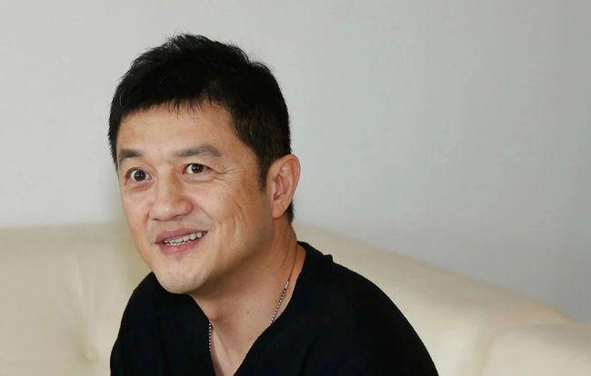 李亚鹏6年欠款4000万背后:对于投资,你很难赚到自己认知外的钱