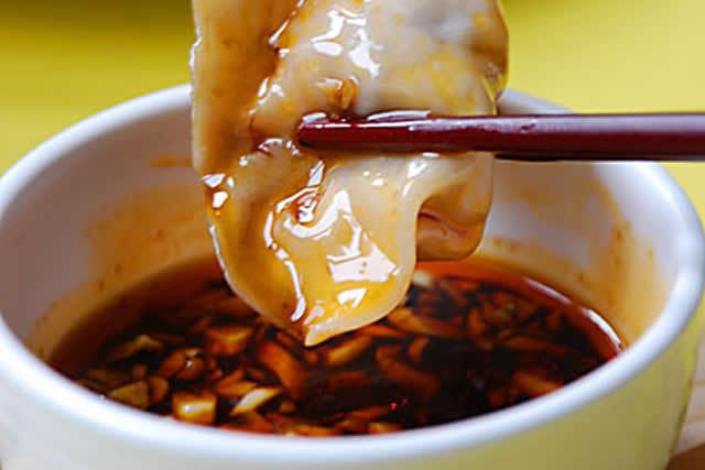 吃饺子时只吃酱油醋就过时了会调这三种蘸料的人才是真吃货