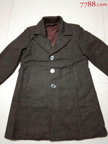 老式呢子大衣