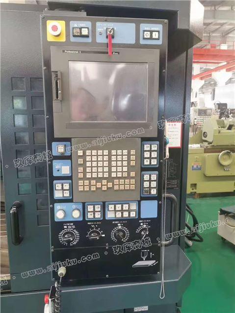 机械厂急售二手牧野v33立式加工中心带光栅尺