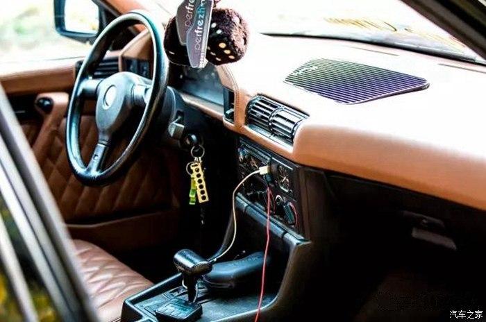 e34倾角胶套 m侧裙 540前杠 天使眼大灯 红白尾灯 m方向盘 马鞍棕内饰