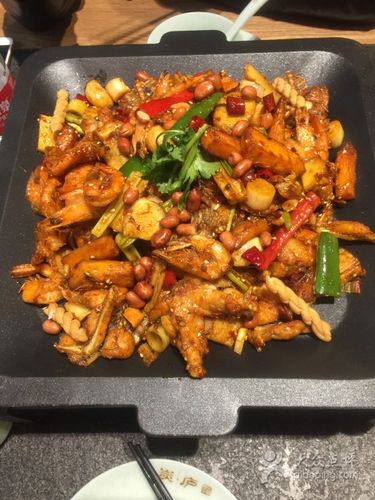 干锅牛蛙虾