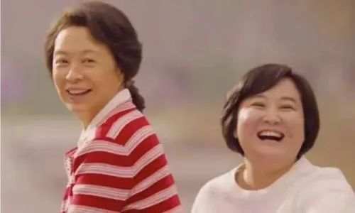 《你好,李焕英》——母亲与女儿之间的"友谊"