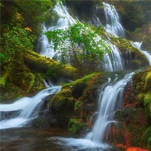 微信山水瀑布头像风景 美国哥伦比亚峡谷风景图片