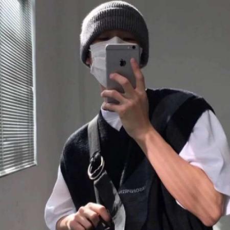 欧美真人酷帅男生头像拿图点赞天天来支持了