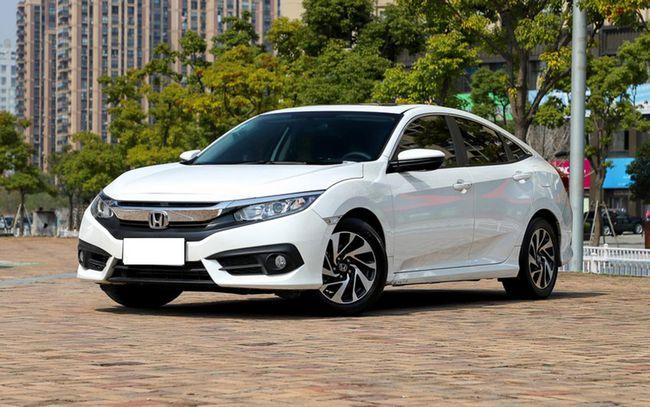 说到12万预算买运动型轿车,很多朋友可能会首先想到本田思域(参数