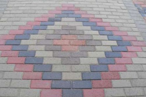 襄阳襄州彩砖润生建材彩砖铺设