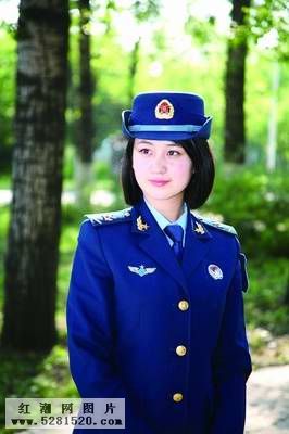 军营魅力女兵大盘点[组图](1)