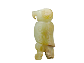 商玉鸮(三门峡市虢国博物馆藏品)