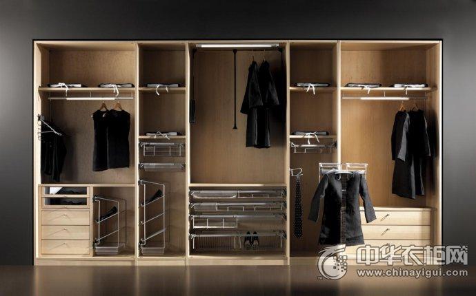 美观又实用的衣柜格局应该这样设计