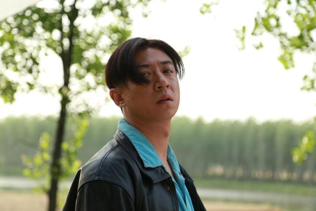  p>牛二是电视剧《俺娘田小草》中的反派人物. /p>