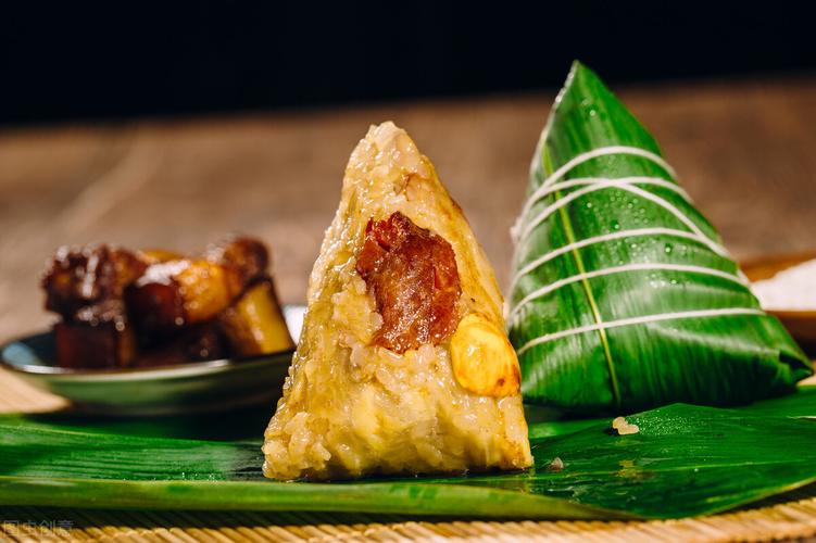 端午节将至教你详细包粽子的方法肉粽这样做软糯鲜香还不腻