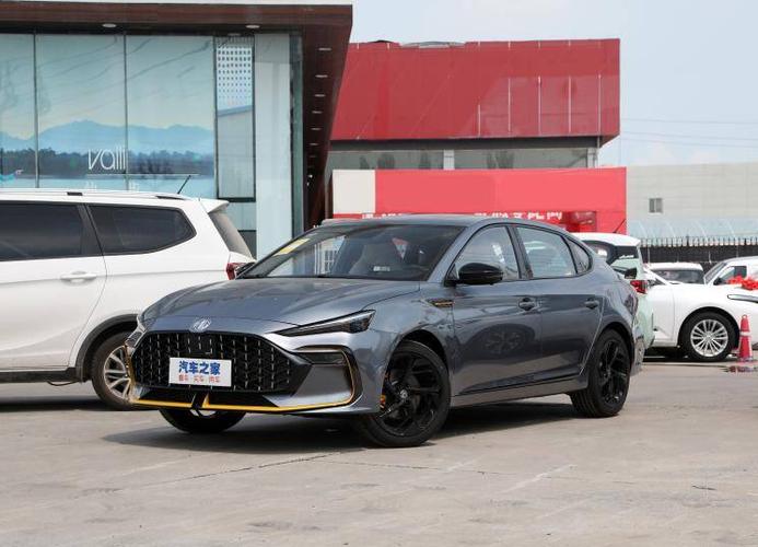 上汽集团 名爵6 2021款 pro 1.5t 自动trophy旗舰版">