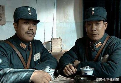 因为钱伯钧在楚云飞部署反扫荡的前夕,他和营副张富贵已经决定要反水