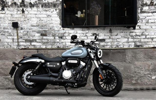 国产哈雷小太子,奔达金吉拉300提车作业