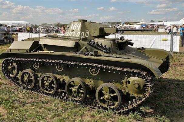 俄罗斯t-60轻型坦克