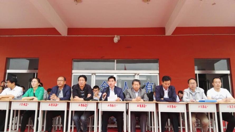 武威第三中学举办2017届高三学生毕业典礼暨十八岁成人礼