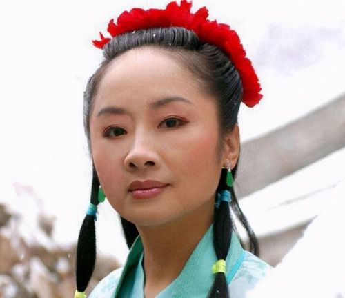 王新军的第一位妻子是谁 王新军与前妻离婚原因是什么